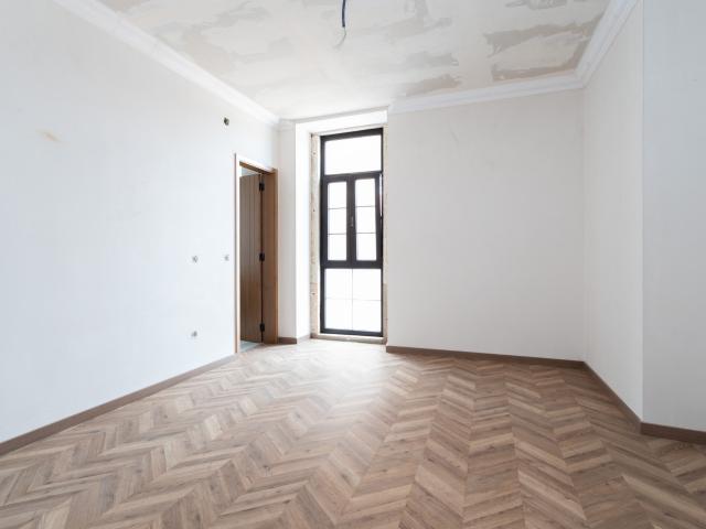 Apartamento de Luxo com Terraço Privativo e Vista Panorâmica no Coração da Cidade