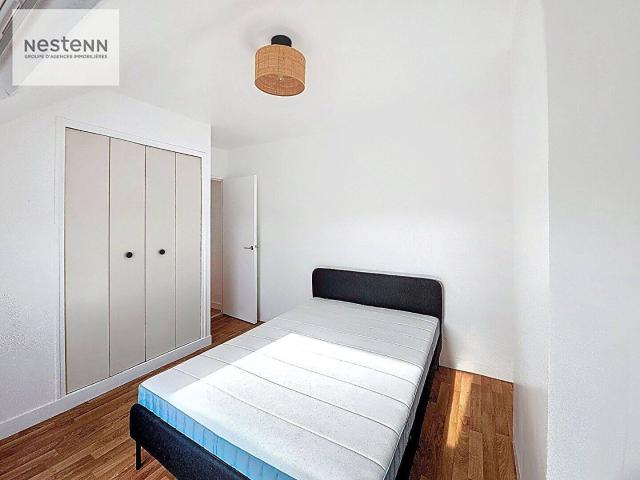 DUPLEX HYPER CENTRE / 43 m² / PARKING / PROCHE COMMERCES