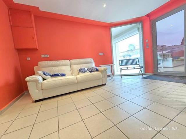 DUPLEX INVERSÉ 90 m² – PROCHE MER – JARDIN – VENDU MEUBLÉ