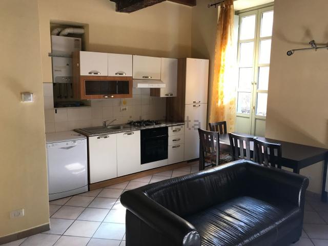 Duplex in Affitto a Tortona emilia, 0