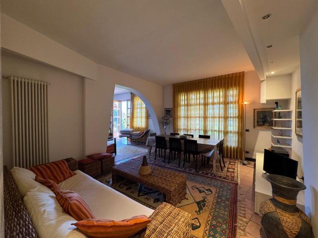 Duplex in affitto Massa