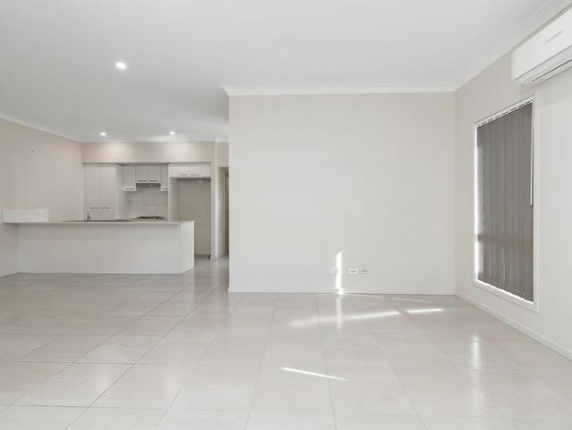 Duplex in Great Location
