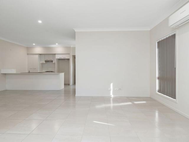 Duplex in Great Location