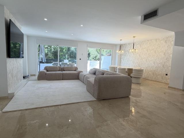 Duplex in Guadalmina Alta