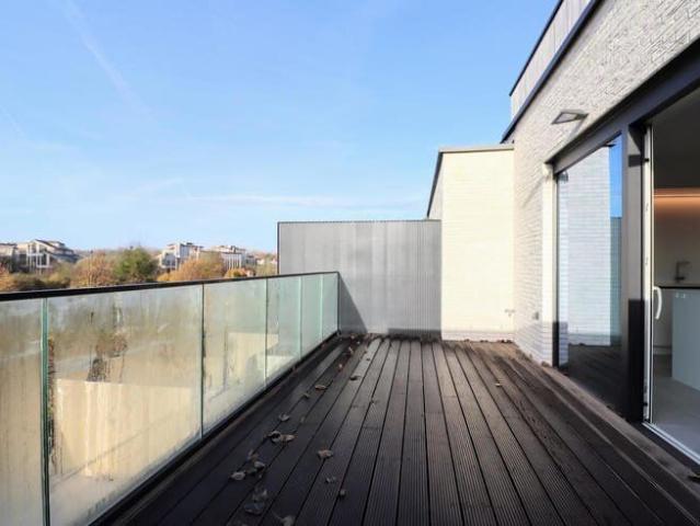 Duplex in excellent condition Nice terrace Garage