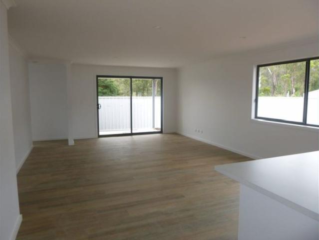 DUPLEX IN KALARU