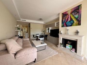 Duplex in Nueva Andalucía