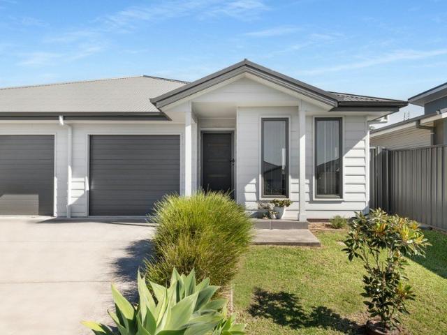 Duplex in Sussex Rise