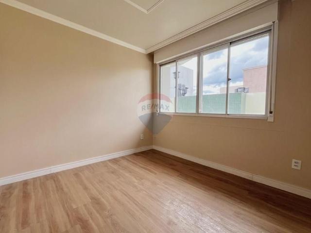 Duplex incrível no coração de Santa Maria!