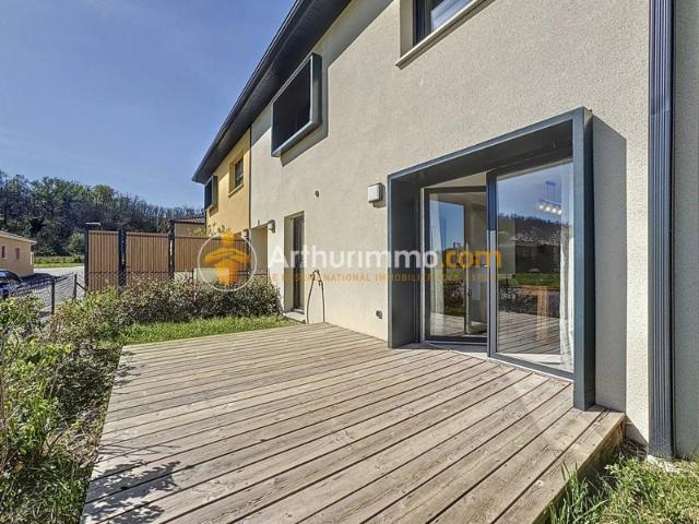 Duplex Jardin à Grésy sur Isère