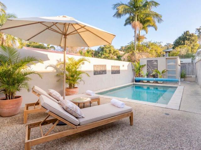 Duplex Living with Tugun Village on your Doorstep!