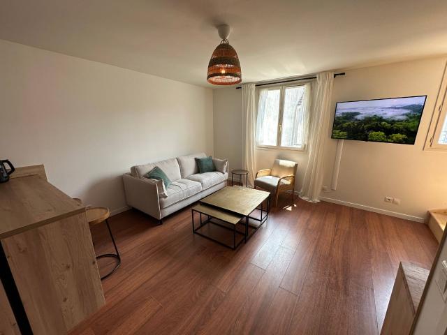 Duplex lumineux 2 chambres en centre ville