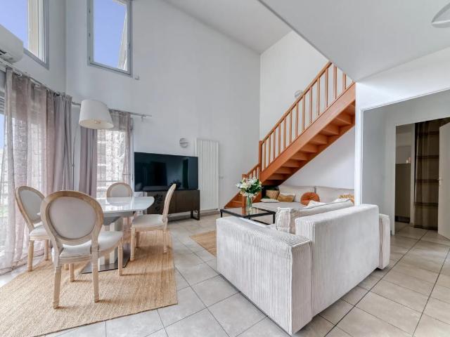 Duplex lumineux 4 pièces de 97 m² à Vaulx en Velin