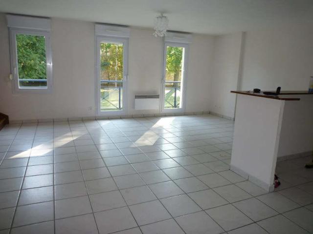 Duplex lumineux avec balcon SUD et garage vendu loué, idéal investisseur !