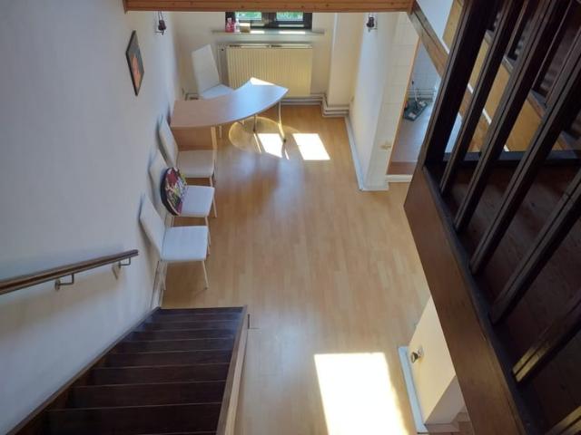 Duplex modern bright appartement comfortable, centraal locatie