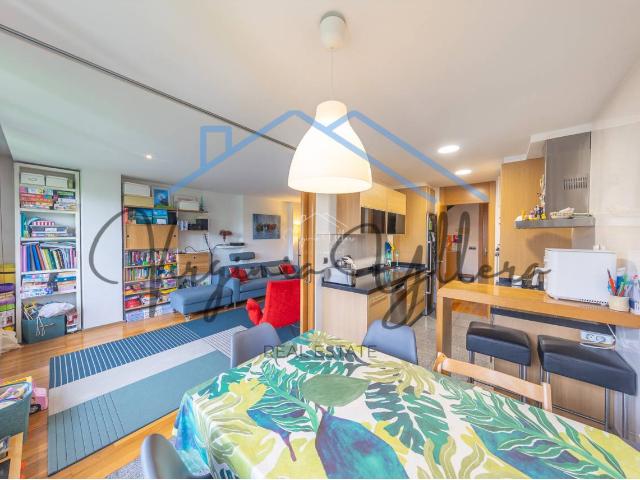 Duplex moderno en Boo de Pilegaos