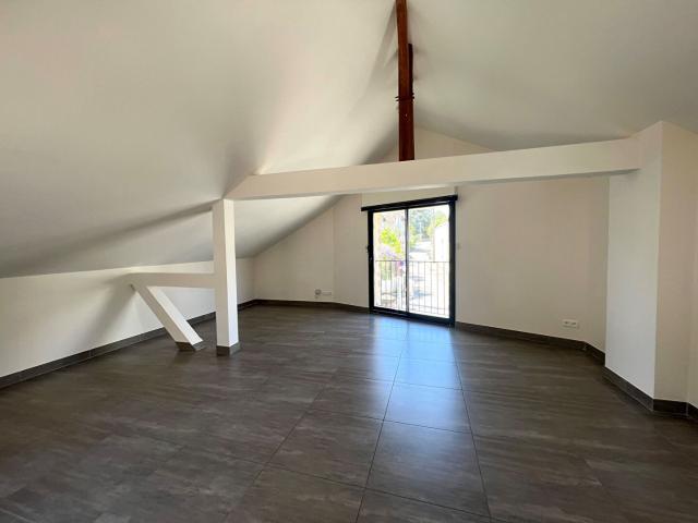 DUPLEX MONTIGNY SUR LOING 4 pièce s 91.71 m2