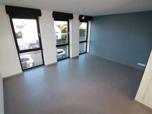 duplex met 2 grote slpk zuidgericht terras, 2 parkings nabij centrum