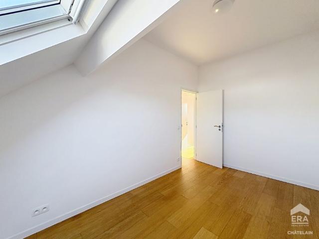 Duplex met 2 slaapkamers + terras in Sint Gillis
