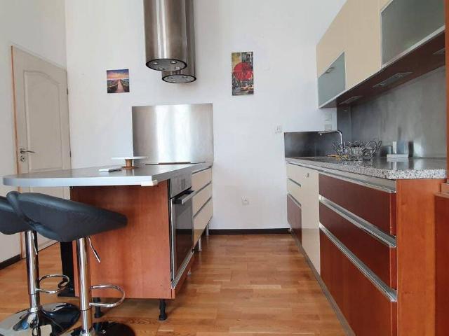 Duplex meublé avec cheminée