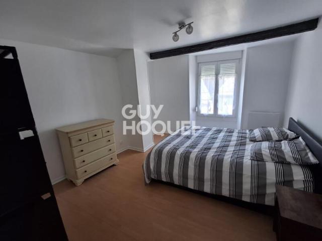 DUPLEX MEUBLE Appartement Laon 2 pièce s 36.82 m2