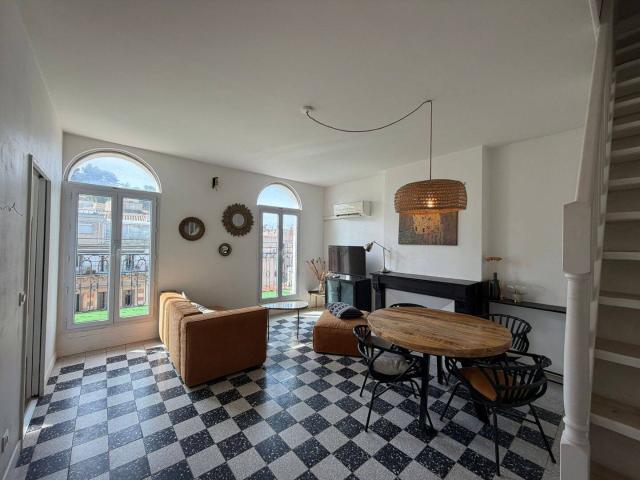Duplex meublé – Balcon filant – Vue exceptionnelle Notre Dame de la Garde