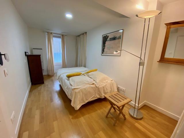 Duplex meublé sur l'Ile Saint Louis 75004 Paris
