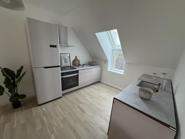 Duplex notaire réduit parkings calme