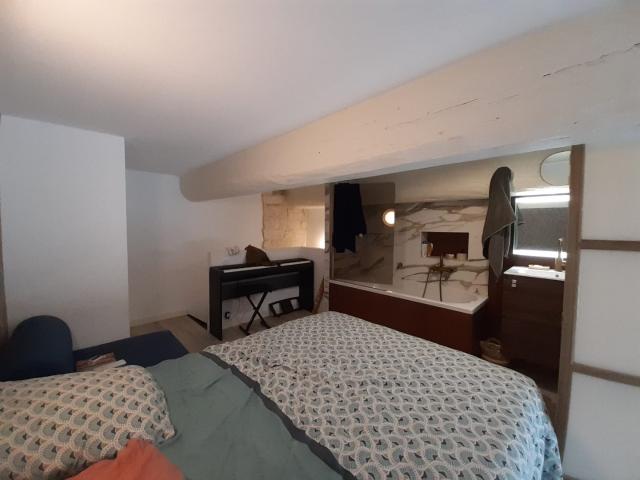 Duplex Nouveau Saint Roch meublé et climatisé Progest Spécialiste de la gestion locative à Montpellier et sa périphérie