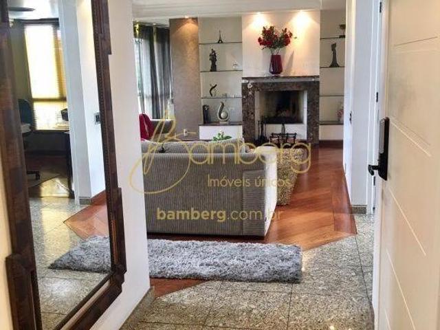 DUPLEX NO MORUMBI/ 4 QUARTOS /2 SUÍTES, 4 VAGAS COM DEPÓSITO, COM VISTA PARA O BOSQUE.!