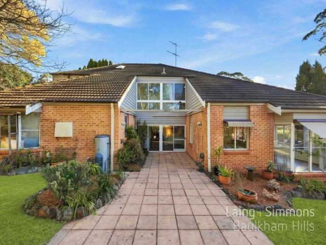 Duplex Style Townhouse with Ground Floor Master & Exceptional Outdoor Living, Huge 439sqm Lot