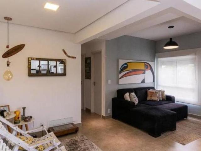 Duplex mobiliado para venda em Chácara Pavoeiro com 3 quartos, sendo 2 suítes, 184m²