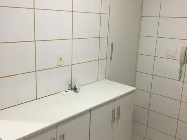 Duplex para ALUGUEL com 182 mts2 220 com 4 quartos 1 suite piscina privativa