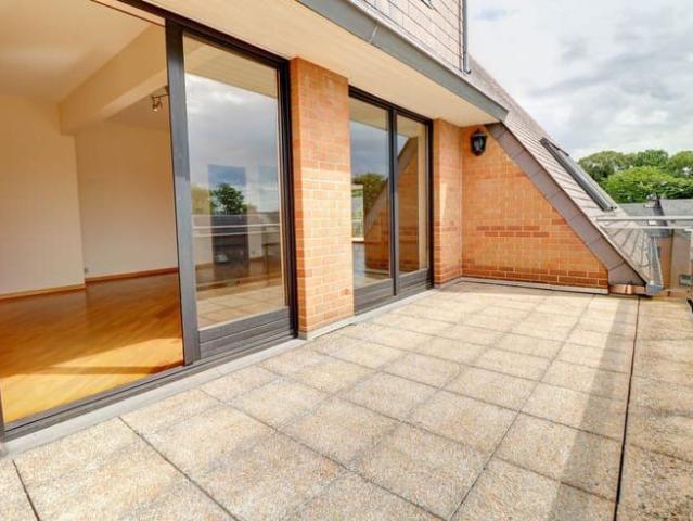 DUPLEX PENTHOUSE approx. 244m² / TERRACES + GARAGE