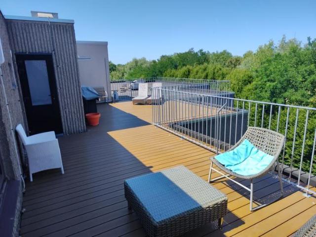 Duplex Penthouse | Woluwe | 147 m² + terrace 50 m² + office