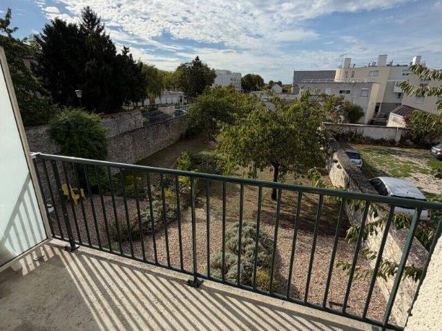 DUPLEX Pierrelaye 3 pièce s 61 m2 avec jardin