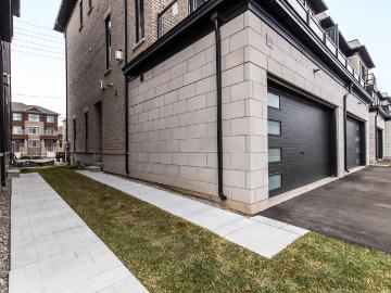 House for rent in Halton - Air conditioning