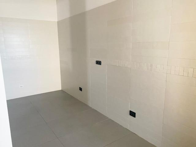 DUPLEX RECENTE COSTRUZIONE CON GARAGE A SAMBUCETO rif. PE A 1280 Italia Affitti