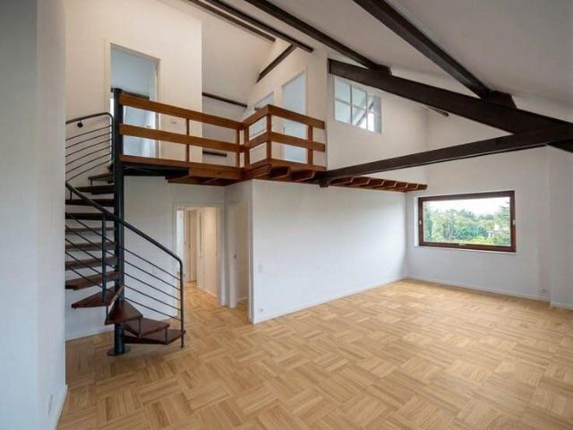 DUPLEX Renovated furnished 4 rooms – top Flatshare