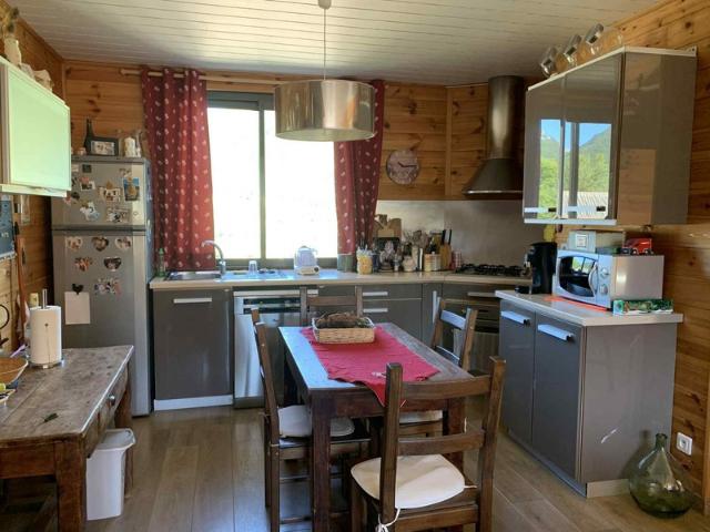 Duplex rénové – T4 Esprit chalet – Vue panoramique à Lus la Croix Haute