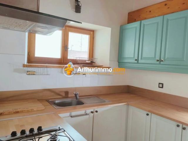Duplex rénové 3 chambres – Hyper centre de Guillestre