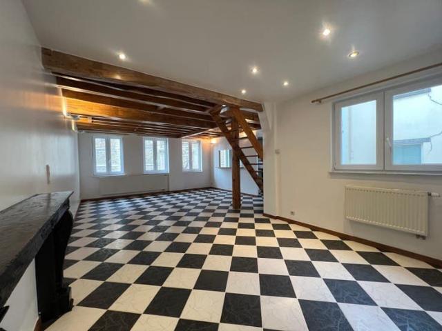 Duplex rénové 3 chambres, quartier du Béguinage