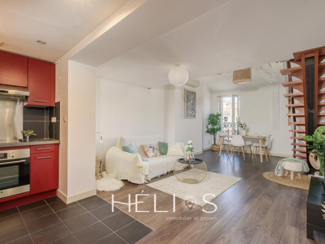 DUPLEX République