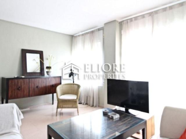 Duplex with 2 terraces and sea views in Diagonal Mar
