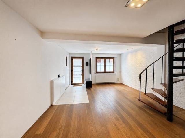 Duplex with a large terrace 2 bedrooms + office in Lembeek