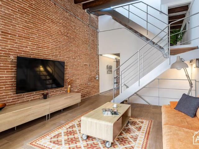 Duplex with Private Terrace in Sant Andreu