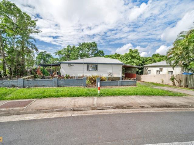 Duplex with solid rental returns