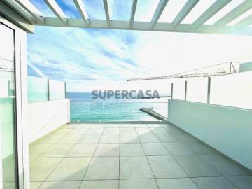 DUPLEX T0. MOBILADO E EQUIPADO, PRIMEIRA LINHA DA PRAIA