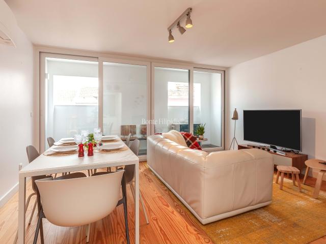 Duplex T1+1 com Varanda no Chiado, Lisboa