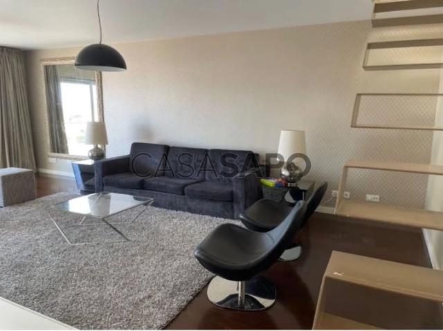 Duplex T2 Duplex para alugar em Oeiras
